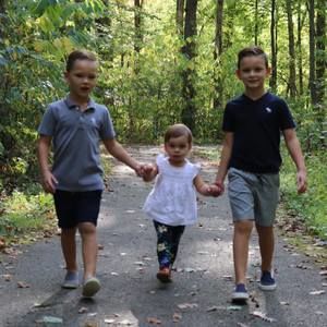 Meet your Posher, Caroline